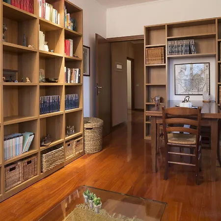 Joivy Warm Family Flat For 4 With Terrace In شقة *